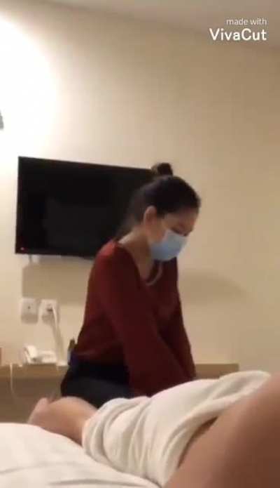 🔥🥰Cute Girl was Supposed to give massage to her Client but ended up Lying below him😋 