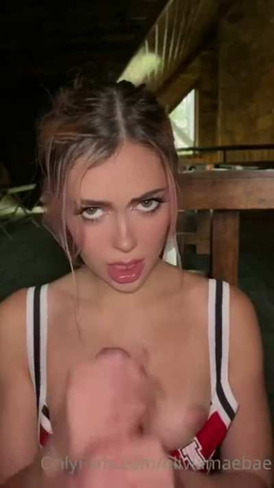 Eye contact is key