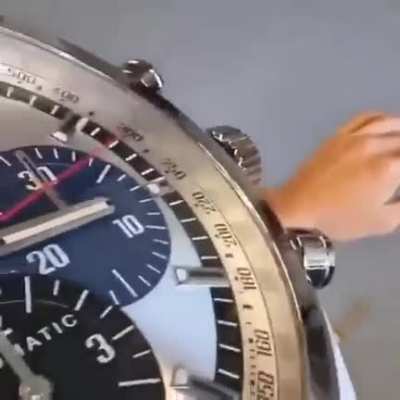 Tick Tock, on tha motha fuckin clock.