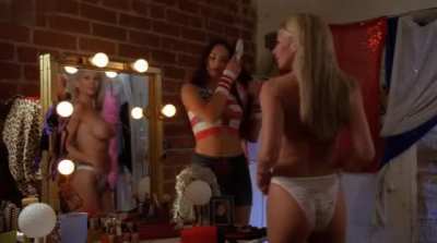 Tamie Sheffield, Kitana Baker, Somaya Reece, in Slammed (2001)