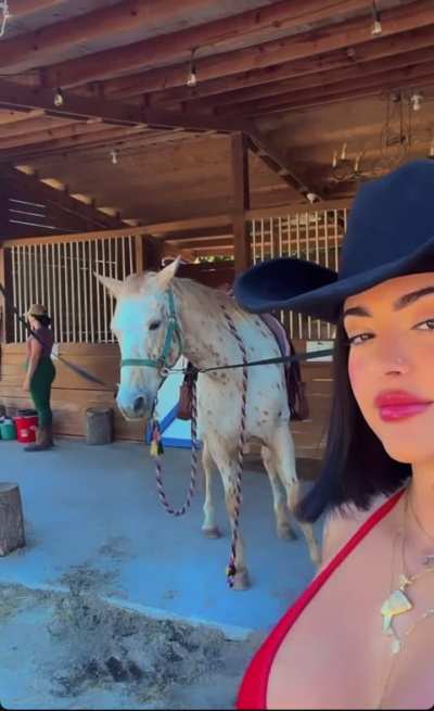Cowgirl Lulu 😮‍💨🤤