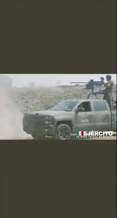 SEDENA new prototype of technicals and armored vehicles equipped with m3 aircraft machine guns, let's hope this time they're allowed to patrol with these mean 50's.