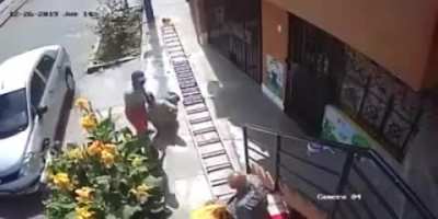Alguém pode tentar explicar o que aconteceu?