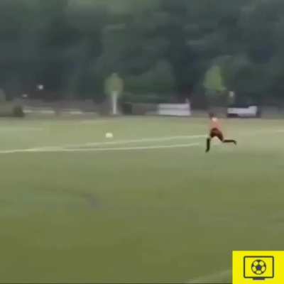 Woah I thought he would surely score.