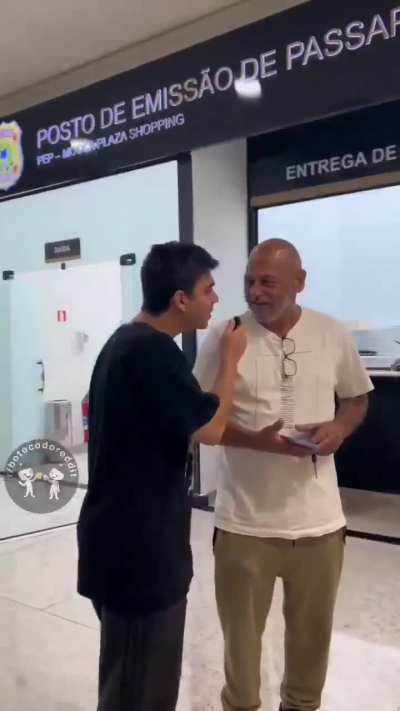 Vai ver esse v&iacute;deo em looping! Mas n&atilde;o vai mexer o dedo 