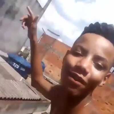 👋😁