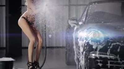 Car Wash Carl"s Jr