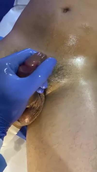 Put your gloves on and come play with me. &eth;&brvbar;&eth;&sect;&curren;
