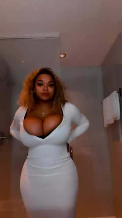 TITSEXUAL 4 LIFE