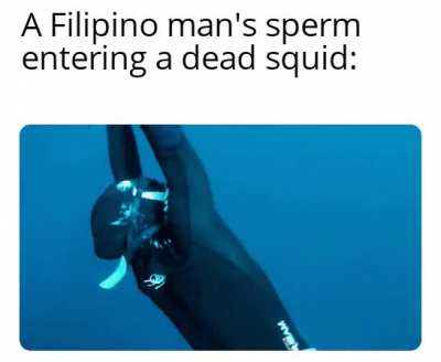 The squid really do be stretchable...