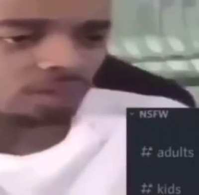 Discord moment