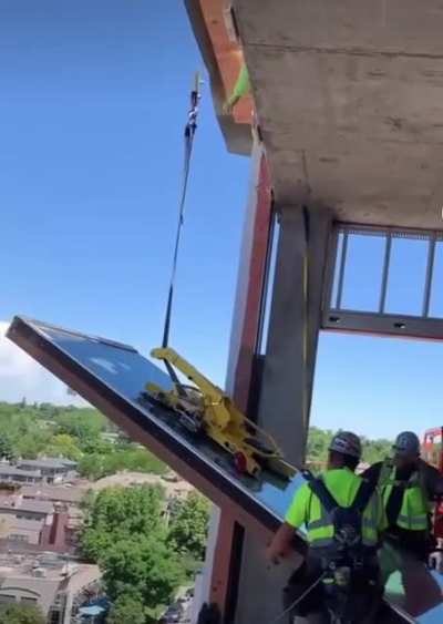 WCGW Installing a high rise window too heavy for the rig