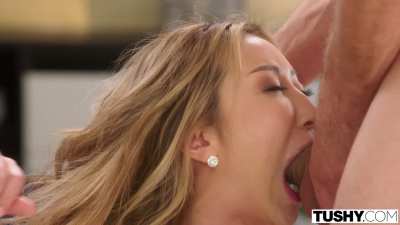 Guys love to fuckface hot Nicole