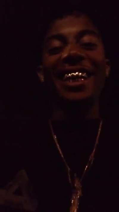 niggas get golds and all of a sudden they can&rsquo;t stop smiling☠️☠️