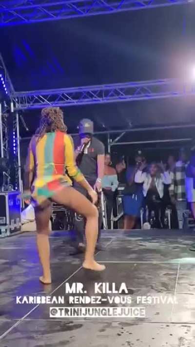 Mr. Killa and dancers mash up di stage at Caribbean Rendezvous Festival in France 🔥