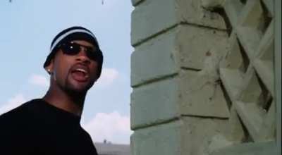 In Bad Boys II (2003) director Michael Bay makes a cameo as the driver of the car Marcus attempts to commandeer before Mike tells him to get a better one.