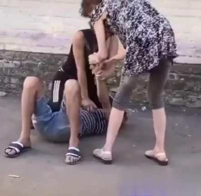 Заголовки на выбор: Кадры со съёмок новой серии "Горько!" / Это Путин виноват / ваша версия
