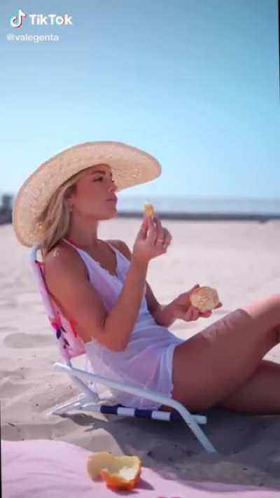 Vale&rsquo;s &ldquo;Do Not Disturb&rdquo; vacation on tiktok