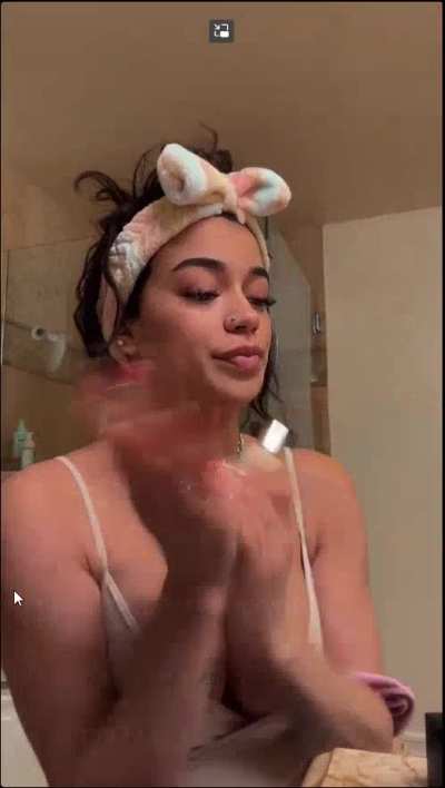 Savannah Sixx