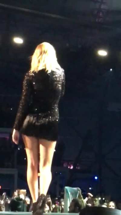 Taylor Swift Knows Exactly What She&rsquo;s Doing&hellip;