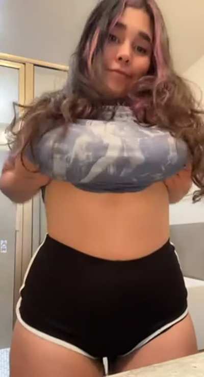 Be honest&hellip; Do you like how natural boobs hang?