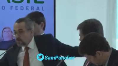 Weintraub falando que botaria os vagabundos na cadeia, "come&ccedil;ando no STF"
