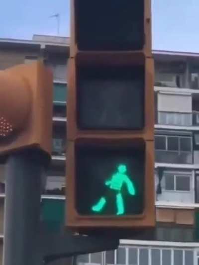 So&hellip; Should I cross? Or&hellip;