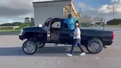 Squatted truck life