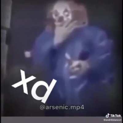 Pobre payaso solo quer&iacute;a un amigo :V