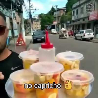 Salada de fruta de pote