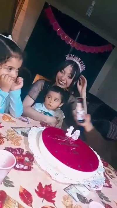 Feliz feliz