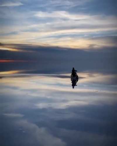 This is the 'Salar De Uyuni' in Bolivia and it acts like a giant mirror!