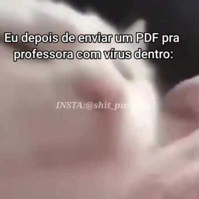 Insta@shit_picapau sobre o meme sei de nada se a policia me pegar com isso n e meu ekek