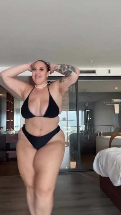 Hips to die for 