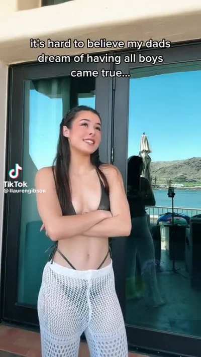 She&acirc;s looking good