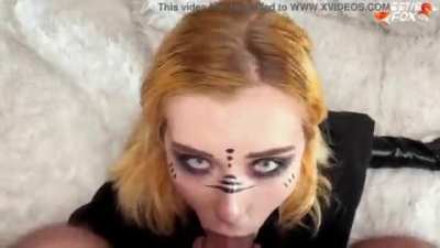 Elf Girl Cosplayer Getting Facefucked