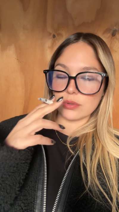 It&rsquo;s the weekend, and I&rsquo;m not stopping smoking