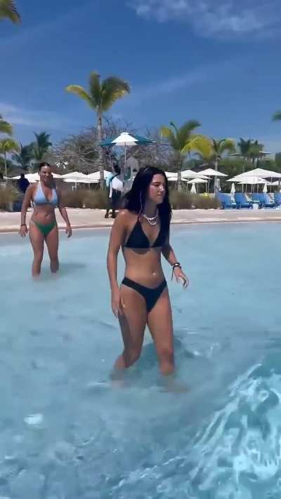 In bikini with dixie and mommy