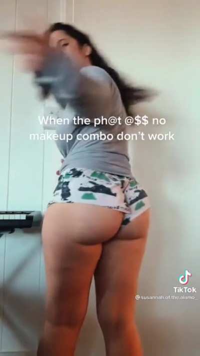 idk about y'all but I Definitely want to hit that. phat AF &eth;&yen;&micro;