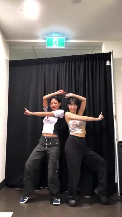 Jihyo &amp; Momo