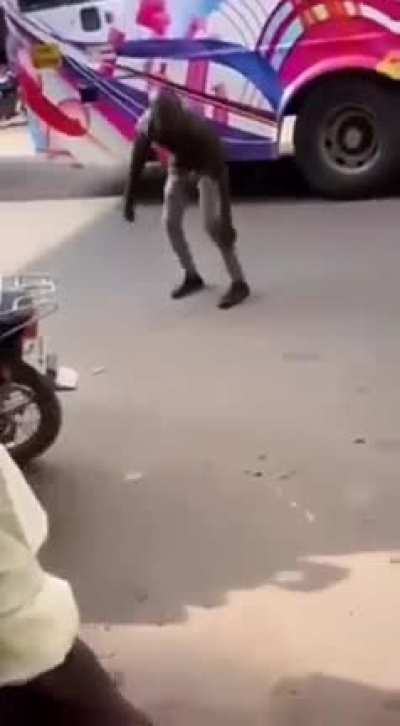 Bus surfers