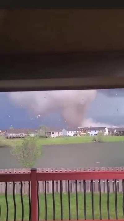 EF-3 Tornado Tears Homes Apart in Kansas - Apr. 29, 2022