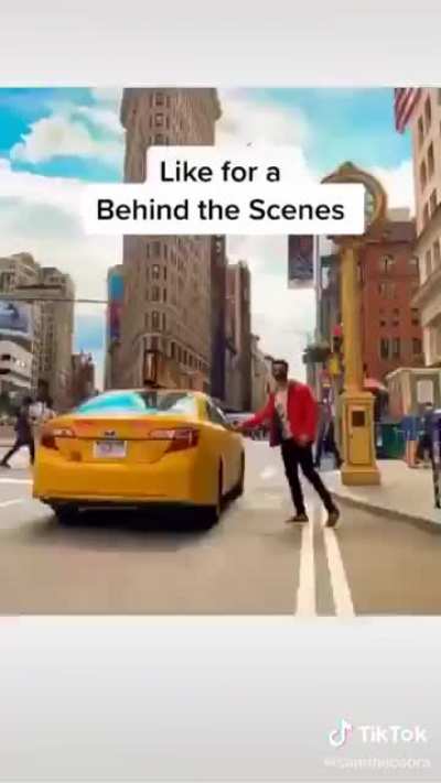 Hyperlapse of 1,272 people&rsquo;s pictures of New York City in one video..