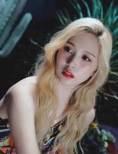 200601 Mina