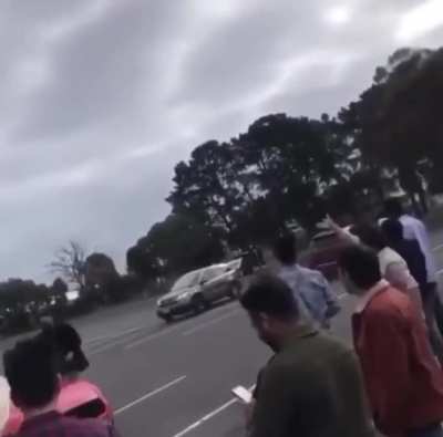 WCGW if I show off
