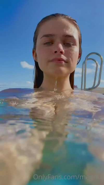 💦