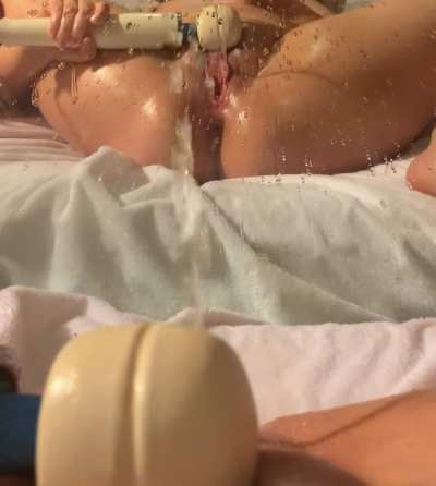 Mirror squirting&hellip; that was a good cum 🤤