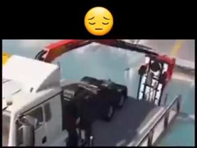 😔