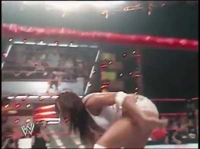 Candice Michelle dominates Torrie Wilson