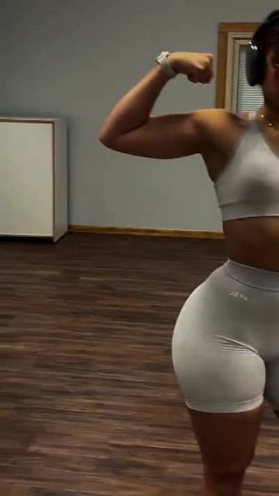 Ana body